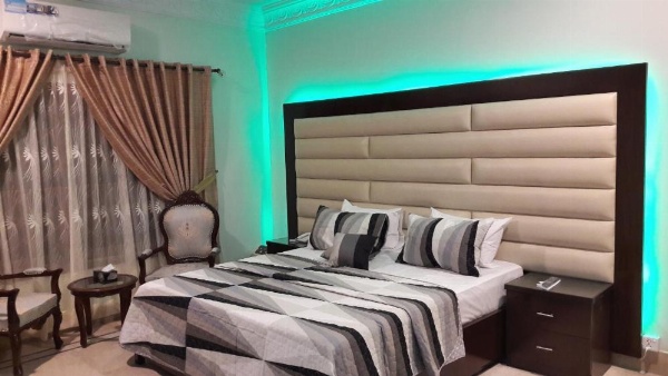 Hotel Seven 7 image 13